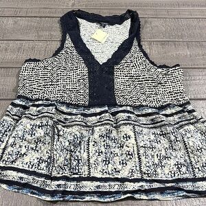 Lucky brand oversized women top